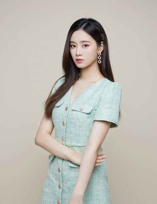 Zhang Yiyang's information, The True Meaning of Love Lyrics 1