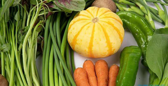 Dreaming about buying vegetables and failing to buy them. What does it mean for a woman to dream about buying vegetables and cooking? 4