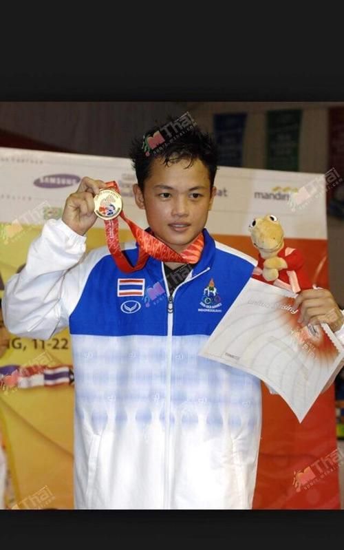 Coach Teng Haibing and Wang Haibing have won several Olympic medals. Picture 1