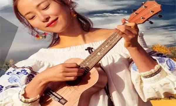 What brand is aquila? Which brand of ukulele is better? Picture 3