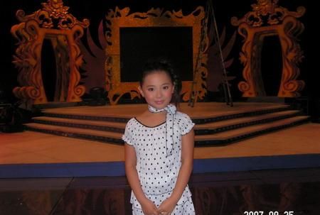 What does the name Liu Mengyi mean? My name is Liu Mengyi. What is a good English name? Picture 4