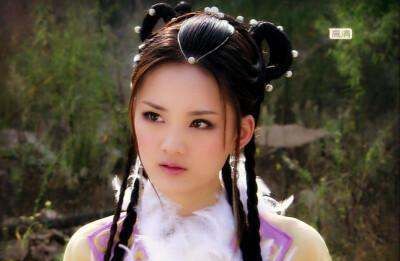 Xinzi quits the entertainment industry and plays the heroine as a child. Picture 9