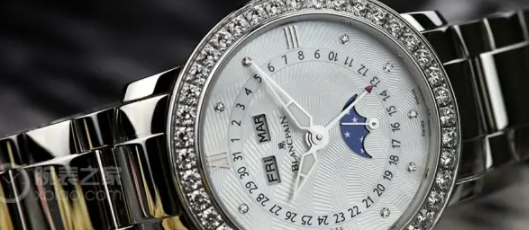 经典女名表,手表的十大品牌女士图9